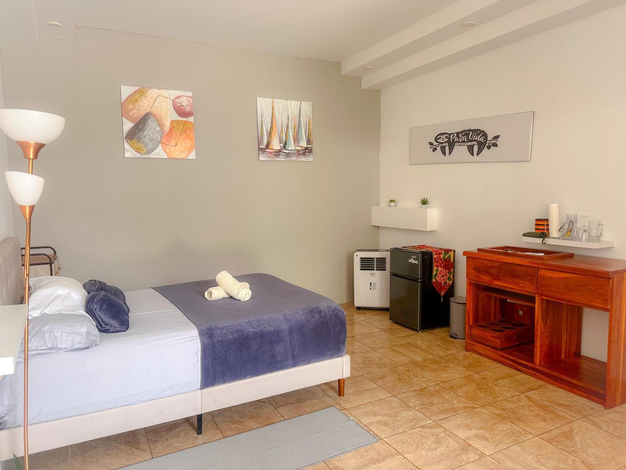 Casa Garitas & Car - Free Sjo Airport Shuttle